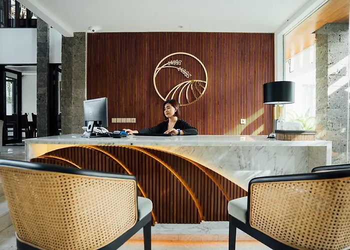 Hotel Umpadhi 4*