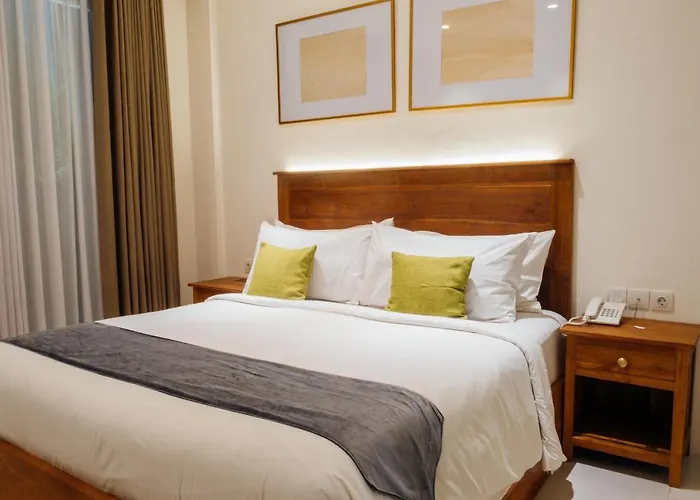 Hotel Umpadhi 4*