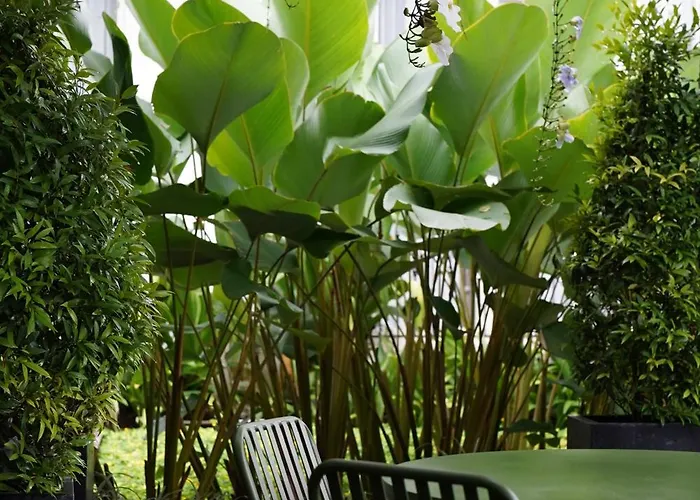 Umpadhi Hotel 4*
